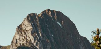 Cantar alabanzas a Dios